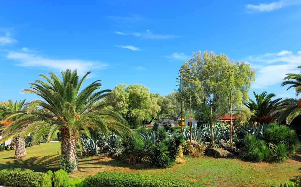 Santa Marina Beach Gazi Exterior foto